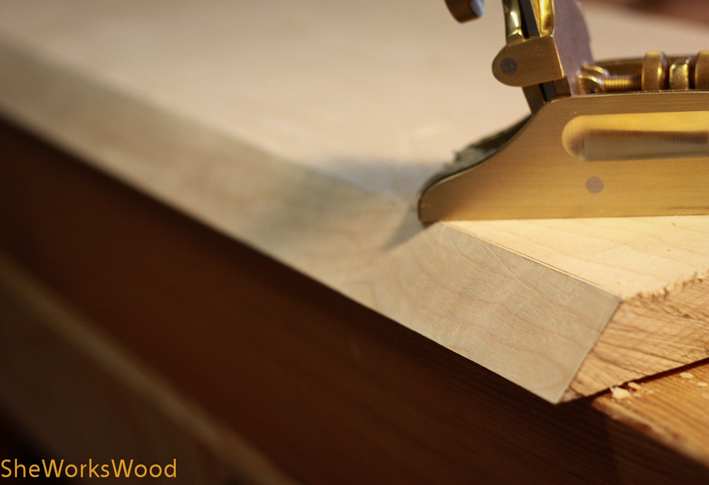 Then I took off the knife edge with my jack plane and jointer fence 